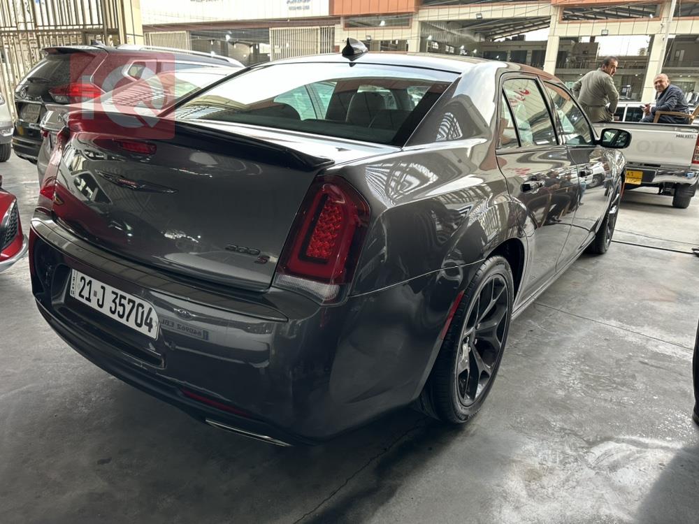 Chrysler 300